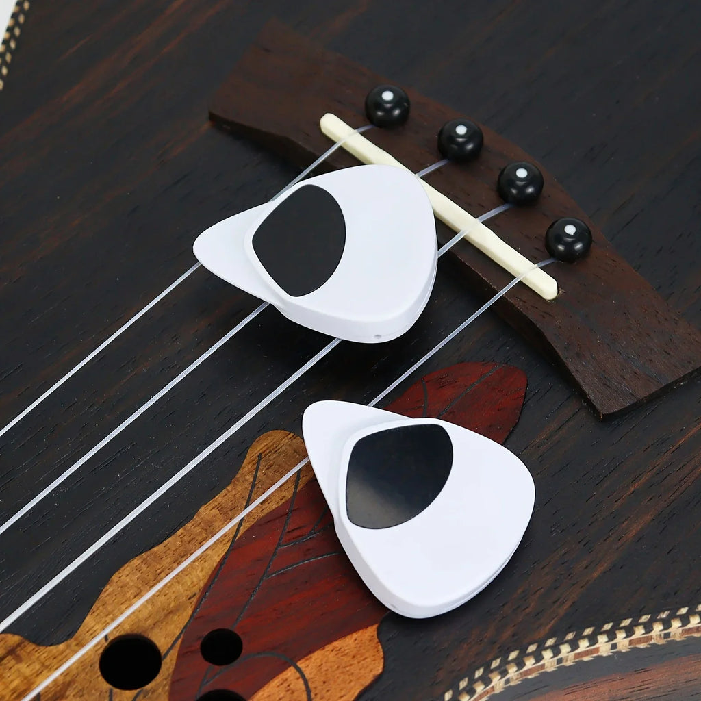 2-In-1 Guitar Pick & Tuner - Your Guitar Buddy
